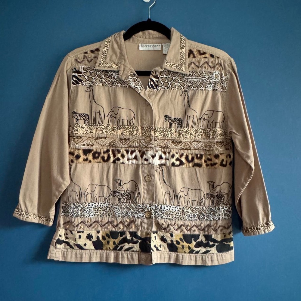Vintage Safari Shirt Women's Size Small Tan Brown Animal Print Beaded Dressbarn